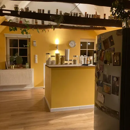 Charmantes Und Geraeumiges Loft Im Dg Eines Fachwerkhauses Δωμάτια σε οικογενειακή κατοικία *